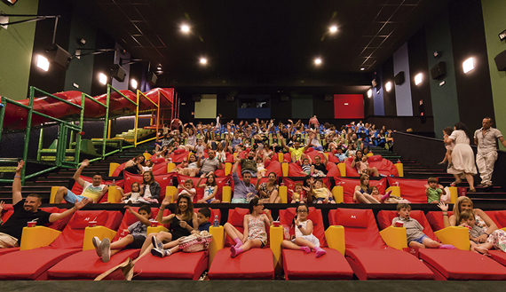 Adober Instalaciones Comerciales. Cines Yelmo, Gijón